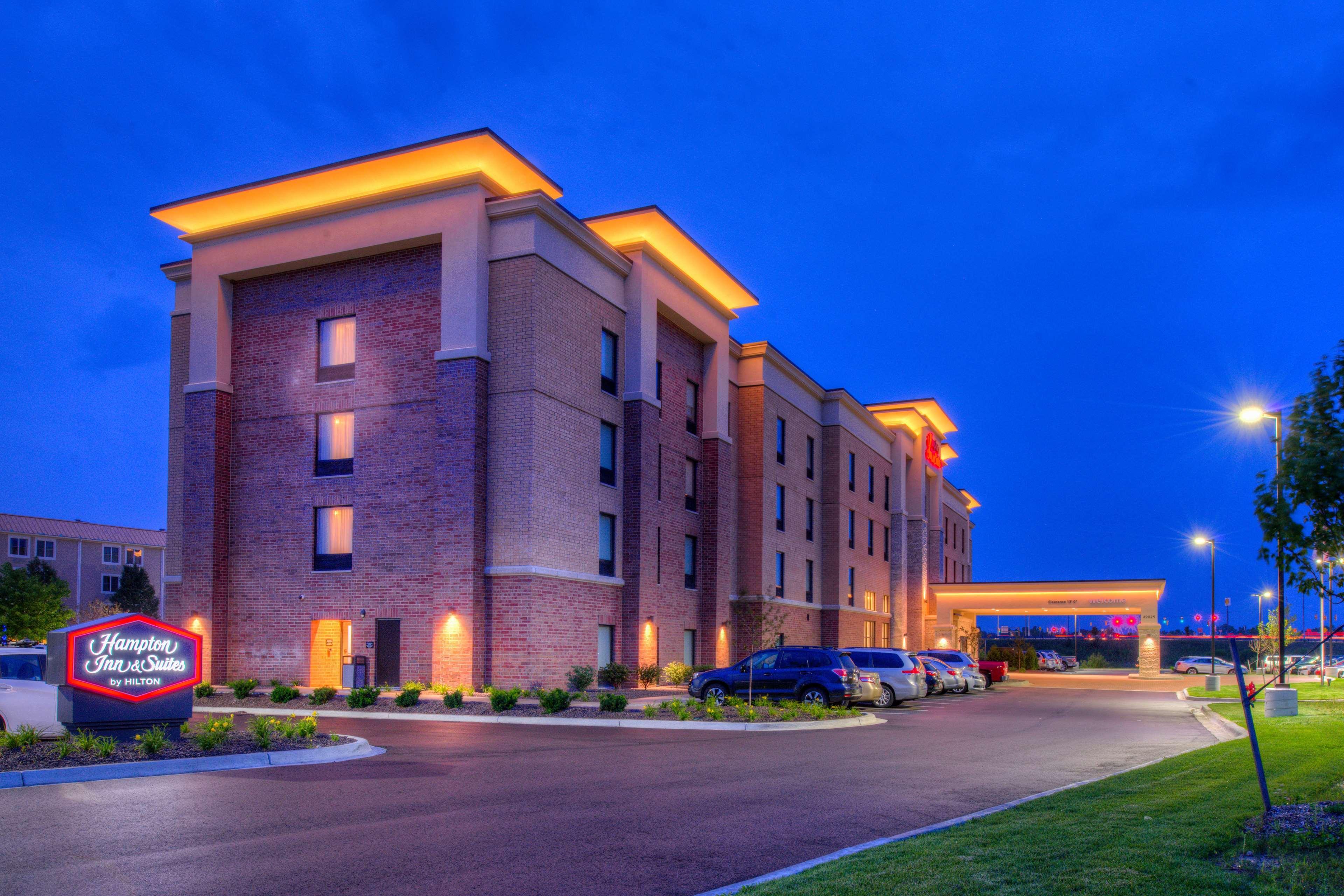 Hampton Inn&Suites Wixom/Novi/Detroit, Mi Exterior foto
