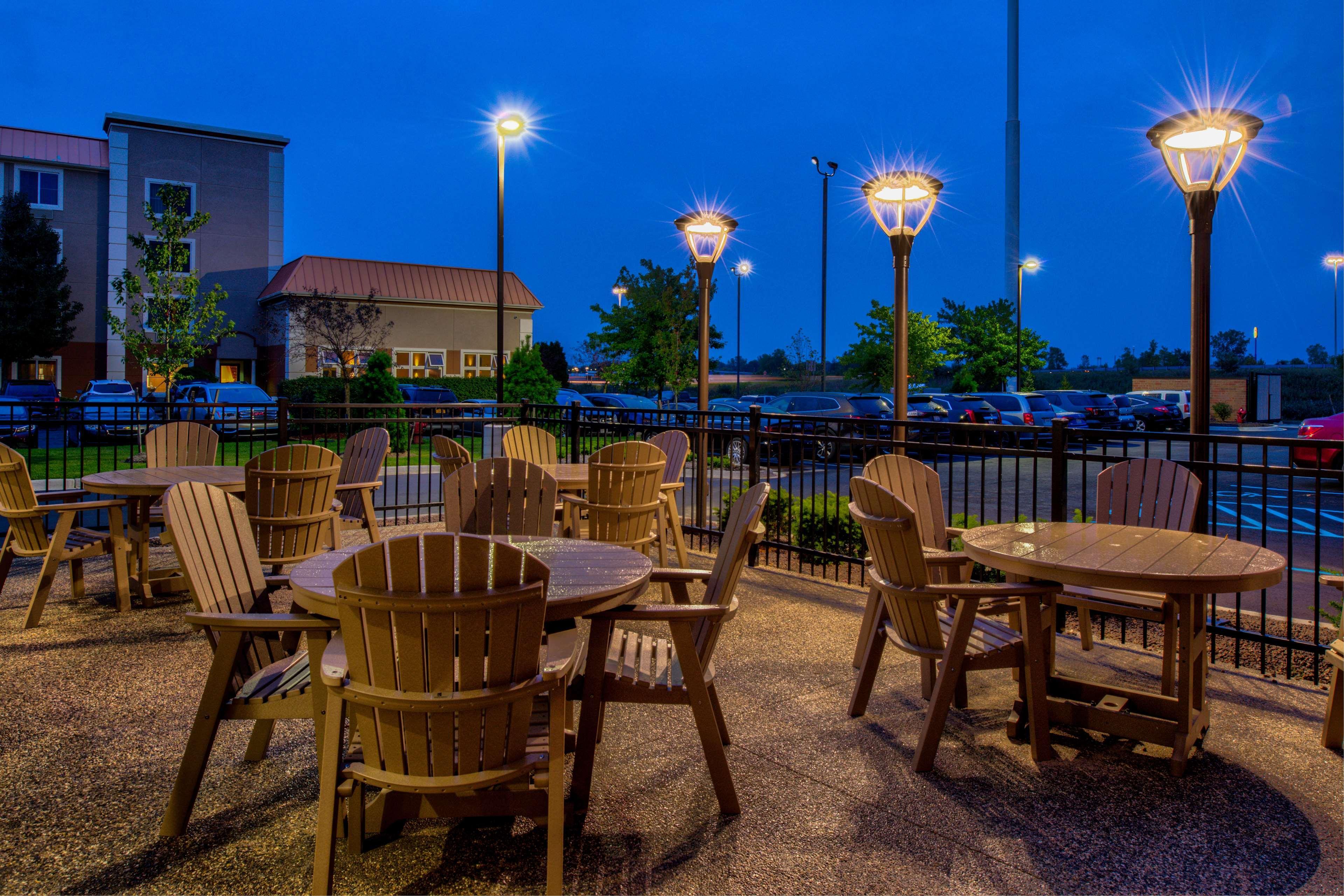 Hampton Inn&Suites Wixom/Novi/Detroit, Mi Exterior foto